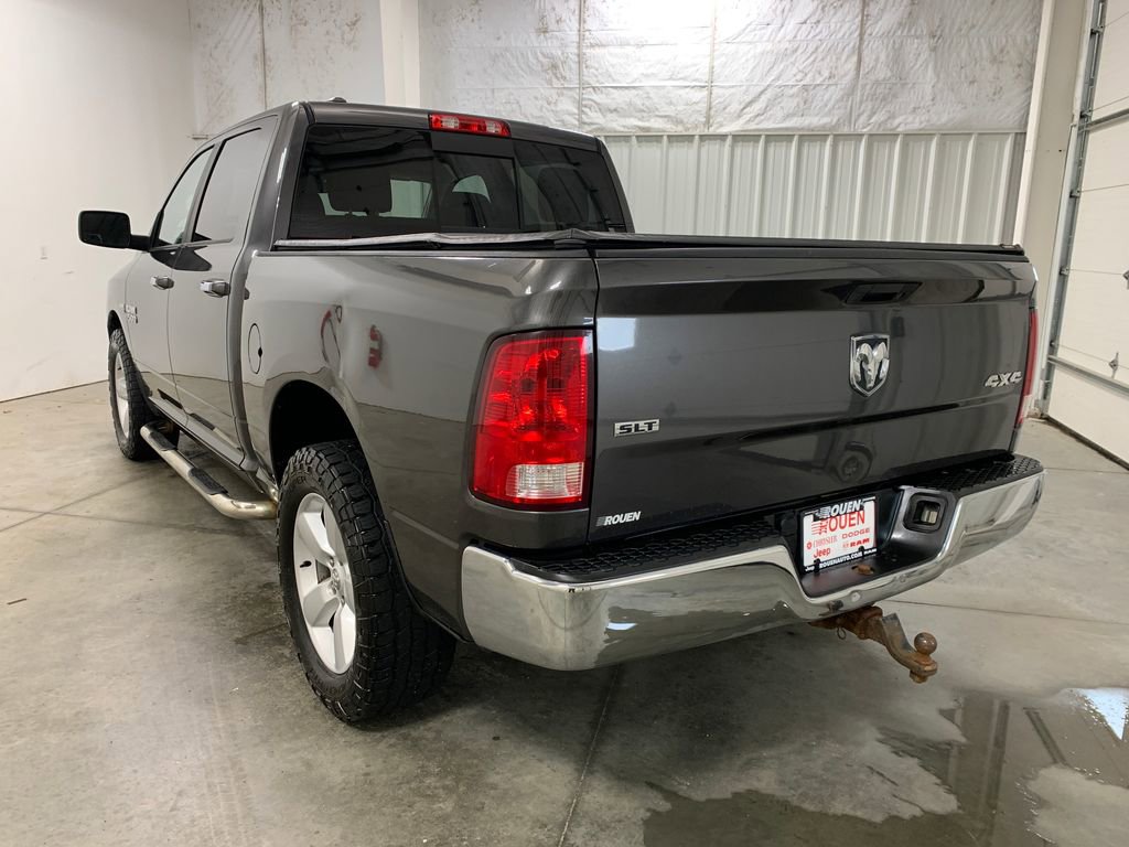 Used 2017 RAM 1500 Classic SLT AWD/4WD image 5