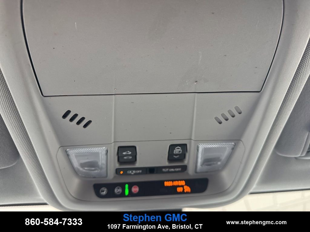 Used 2022 GMC Terrain SLE w/ Driver Convenience Package image 22