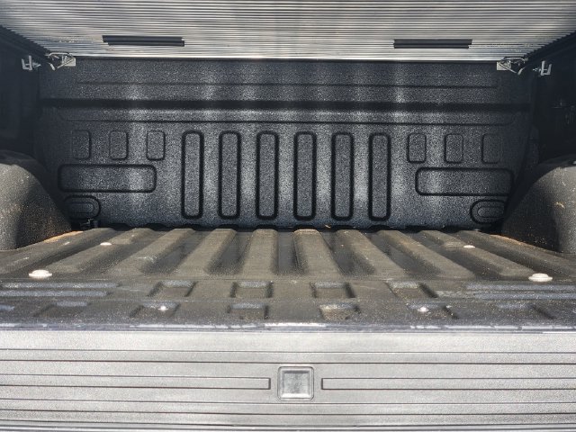 Certified 2018 Ford F150 Platinum w/ Equipment Group 701A Luxury AWD/4WD image 18