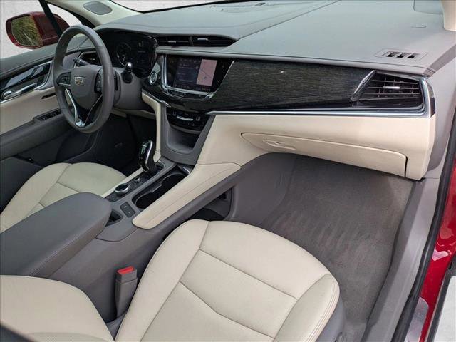 Used 2020 Cadillac XT6 Premium Luxury image 24