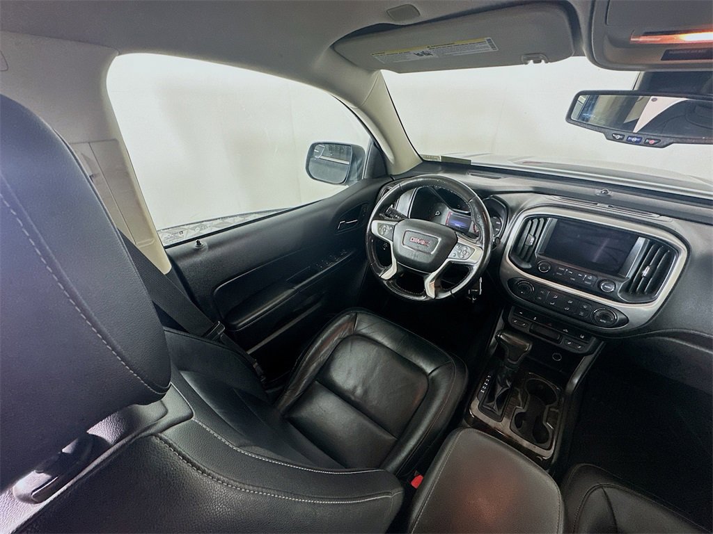 Used 2016 GMC Canyon SLT w/ Driver Alert Package image 9