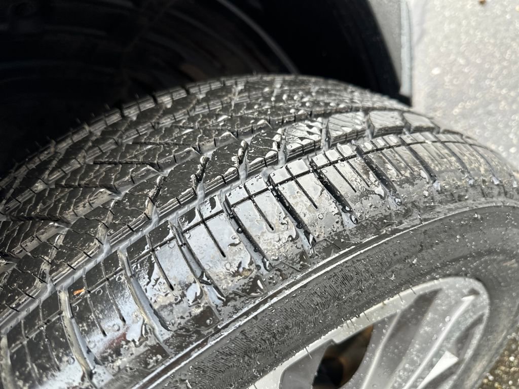 Used 2019 Subaru Ascent Limited w/ Popular Package #2A image 18