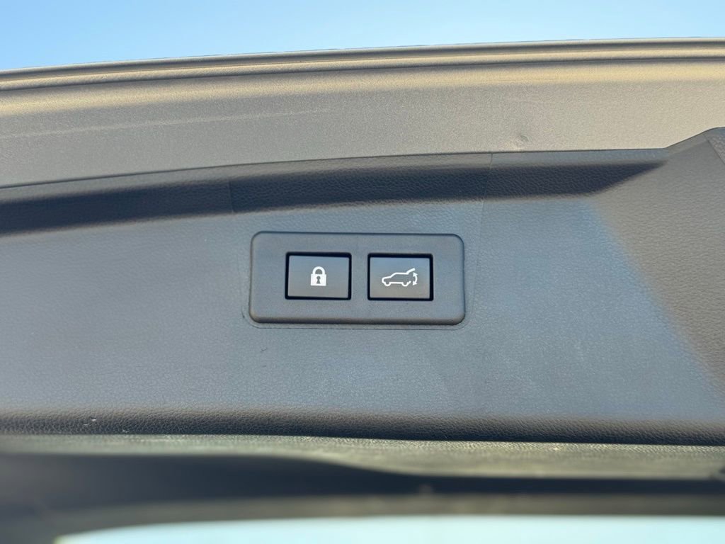 Used 2022 Subaru Outback Wilderness AWD/4WD image 33