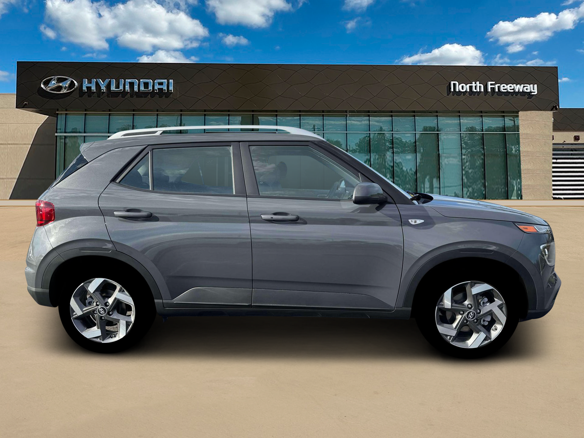New 2026 Hyundai Venue SEL FWD image 9