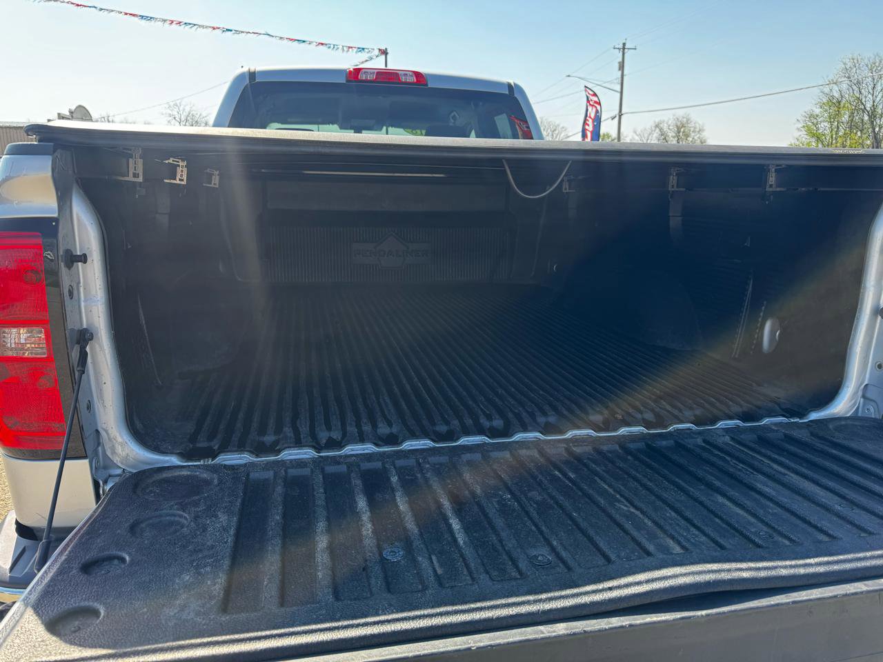 Used 2018 Chevrolet Silverado 1500 LT image 18