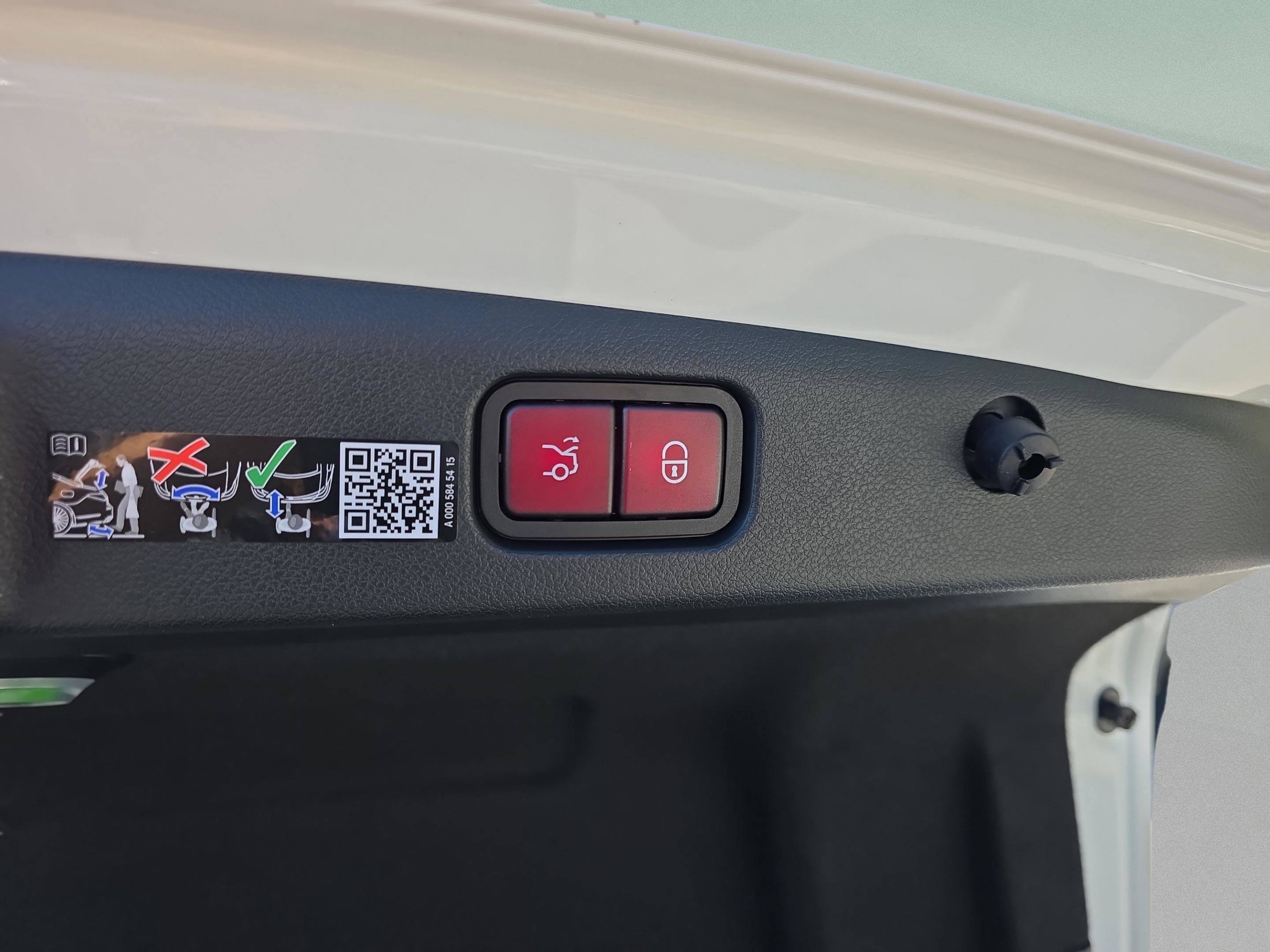 Certified 2026 Mercedes-Benz E 350 Sedan image 8