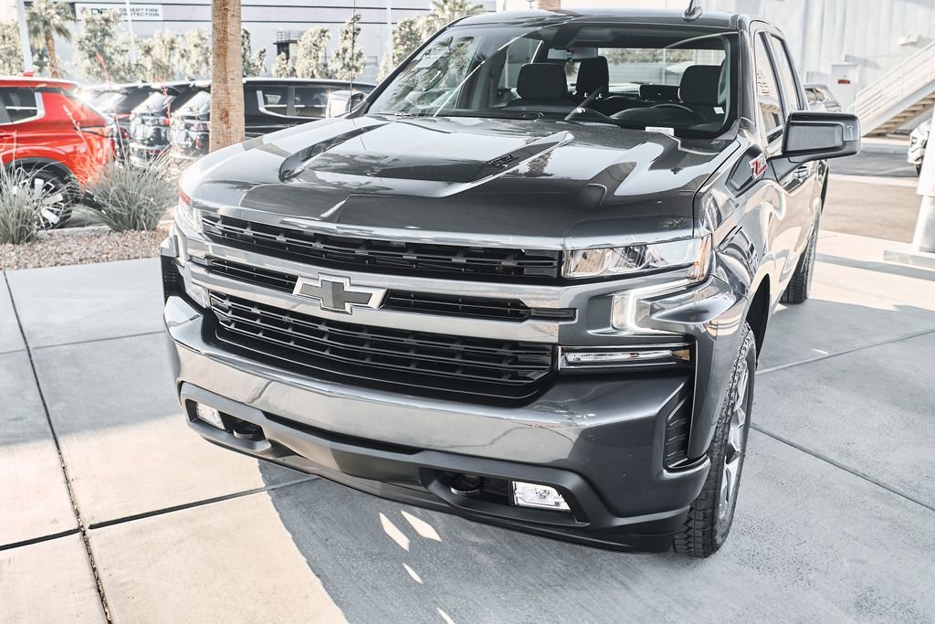 Used 2022 Chevrolet Silverado 1500 RST w/ Z71 Off-Road Package AWD/4WD image 5