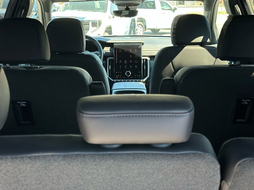 New 2026 GMC Acadia Elevation w/ Super Cruise Package image 9