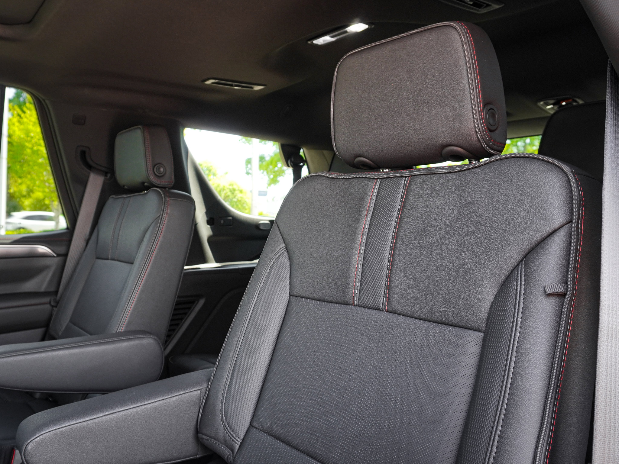 Used 2024 Chevrolet Tahoe RST w/ Luxury Package image 32