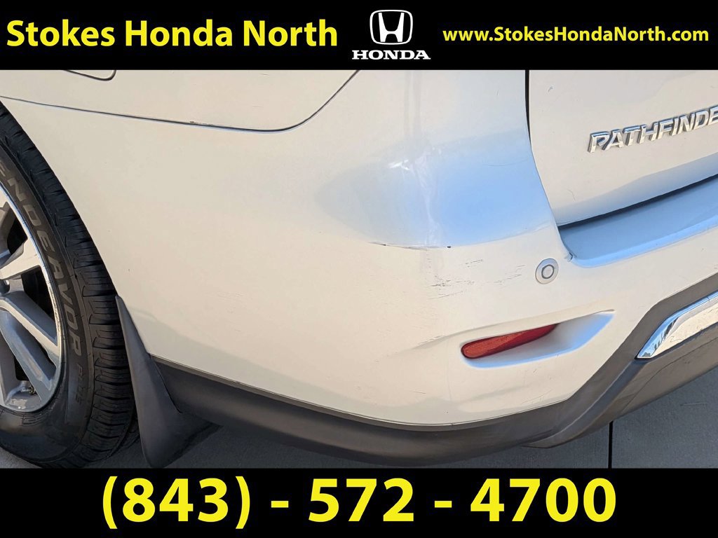 Used 2015 Nissan Pathfinder SL w/ SL Premium Package FWD image 6