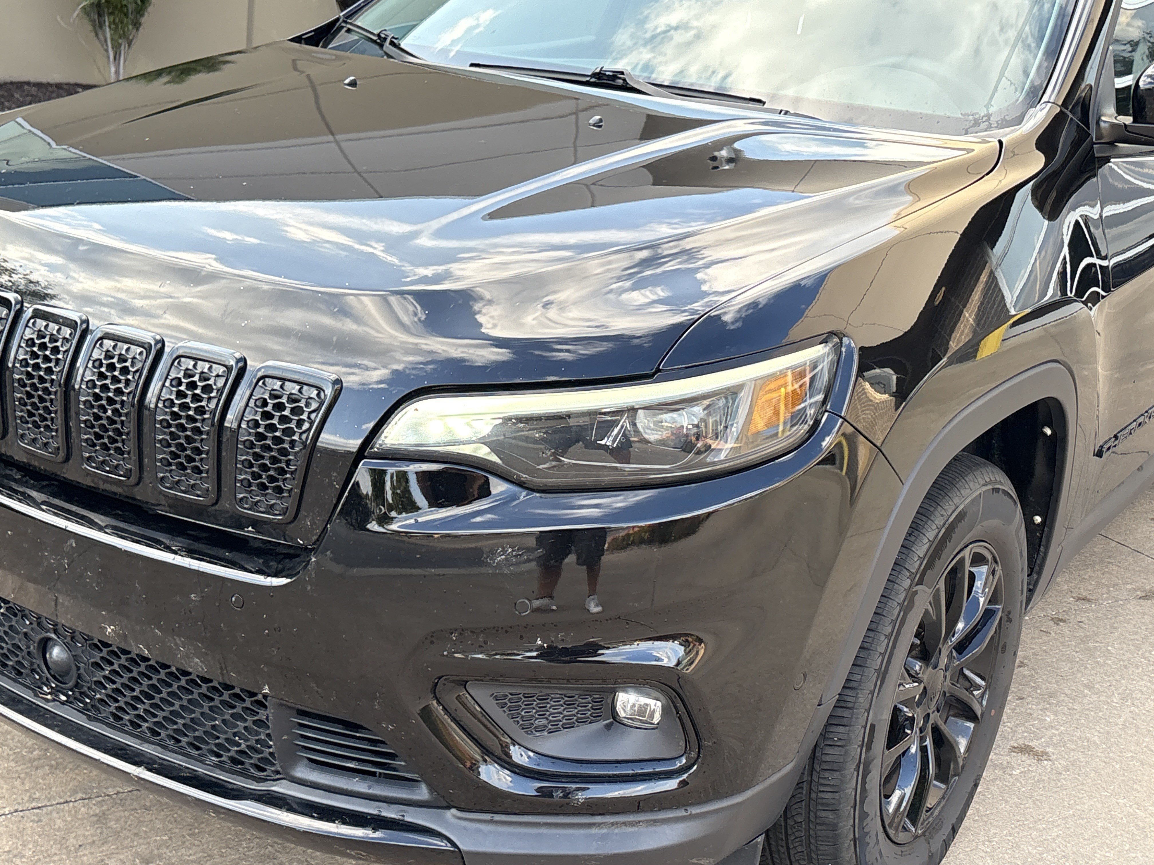 Used 2023 Jeep Cherokee Altitude Lux AWD/4WD image 17