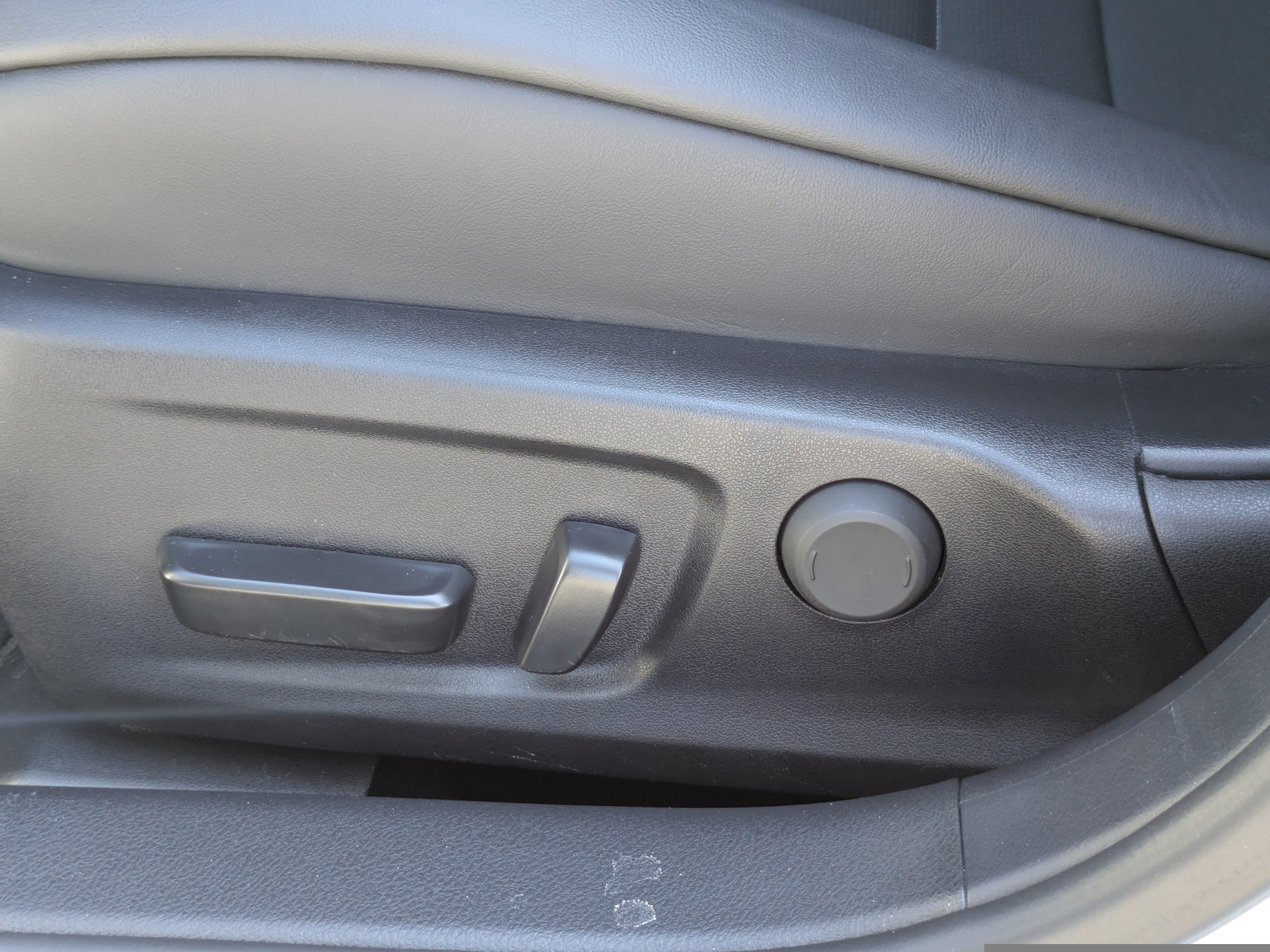 Used 2024 Lexus IS 350 F Sport w/ Blackout Package RWD image 19