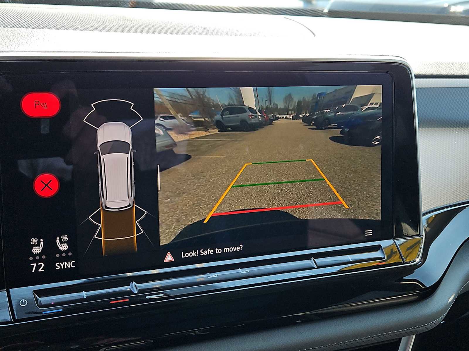 Used 2024 Volkswagen Atlas Peak Edition SE AWD/4WD image 27