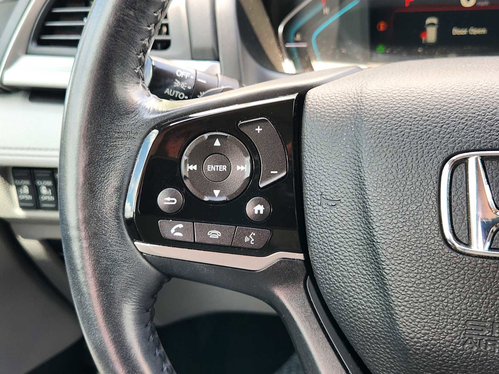 Used 2018 Honda Odyssey Touring image 28