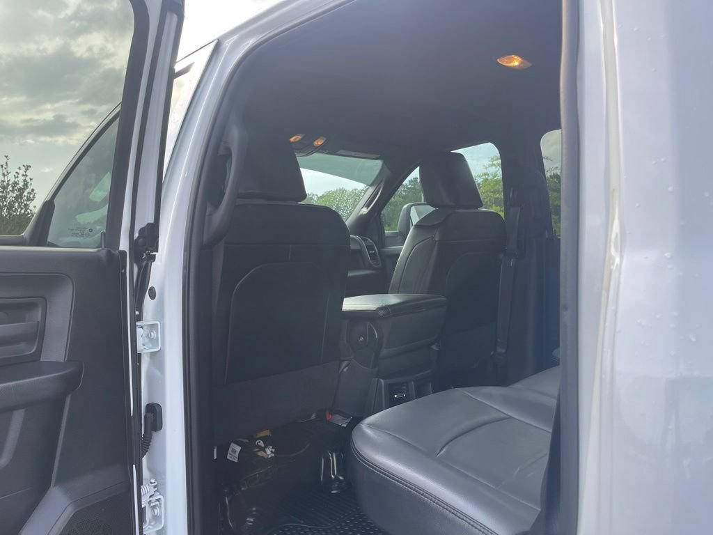 Used 2024 RAM 2500 Tradesman w/ Chrome Appearance Group AWD/4WD image 38