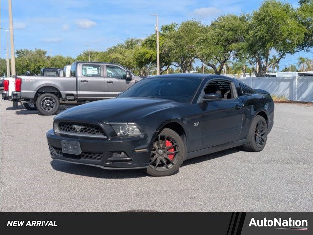 Used 2014 Ford Mustang Coupe image 1
