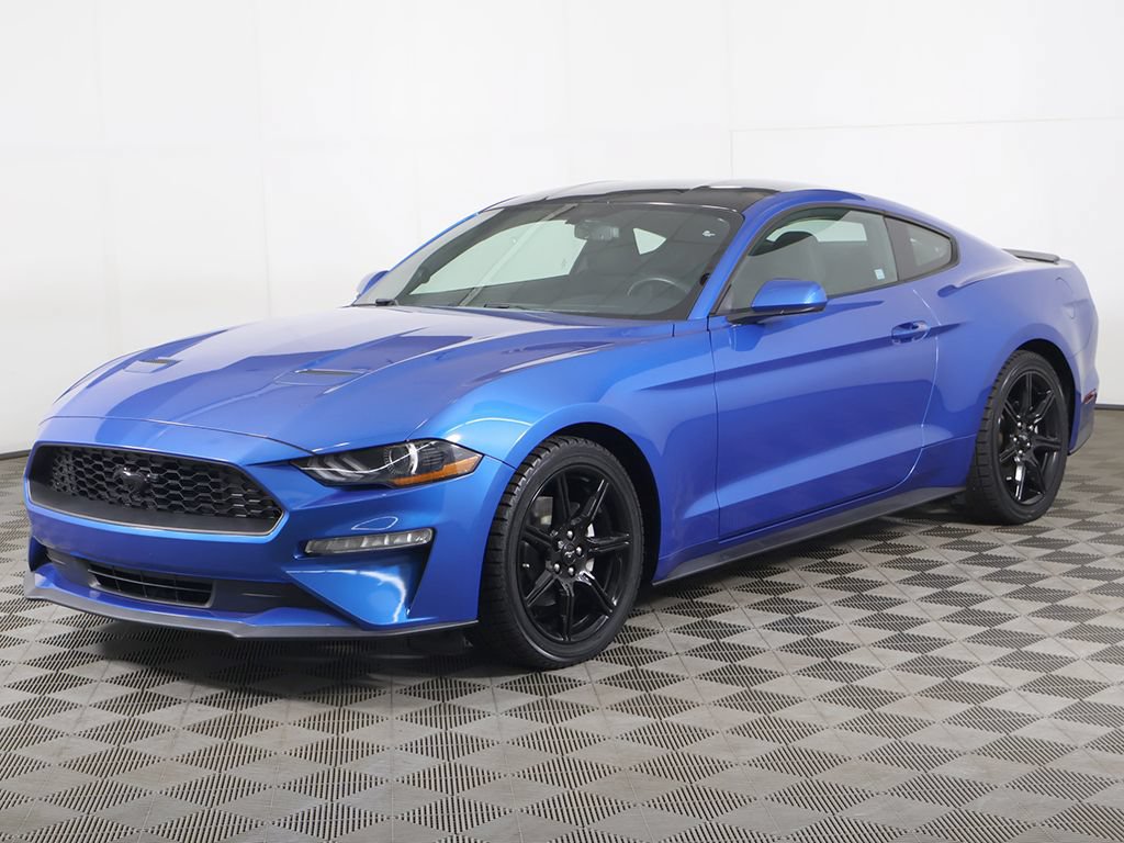 Used 2019 Ford Mustang Coupe w/ Equipment Group 101A RWD image 5