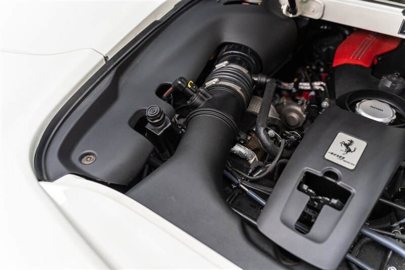 Used 2017 Ferrari 488 Spider RWD image 82