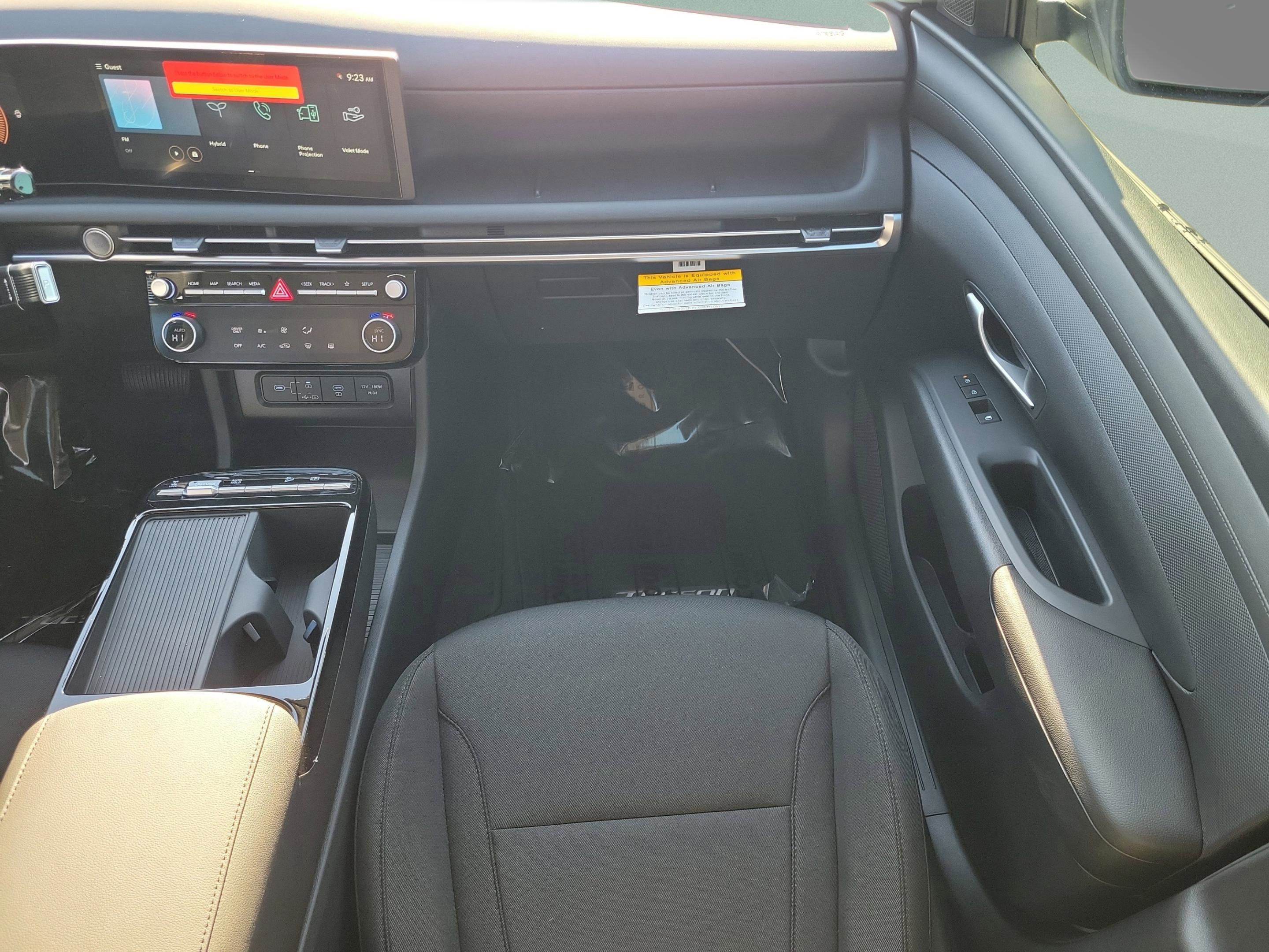 New 2026 Hyundai Tucson Blue SE image 33