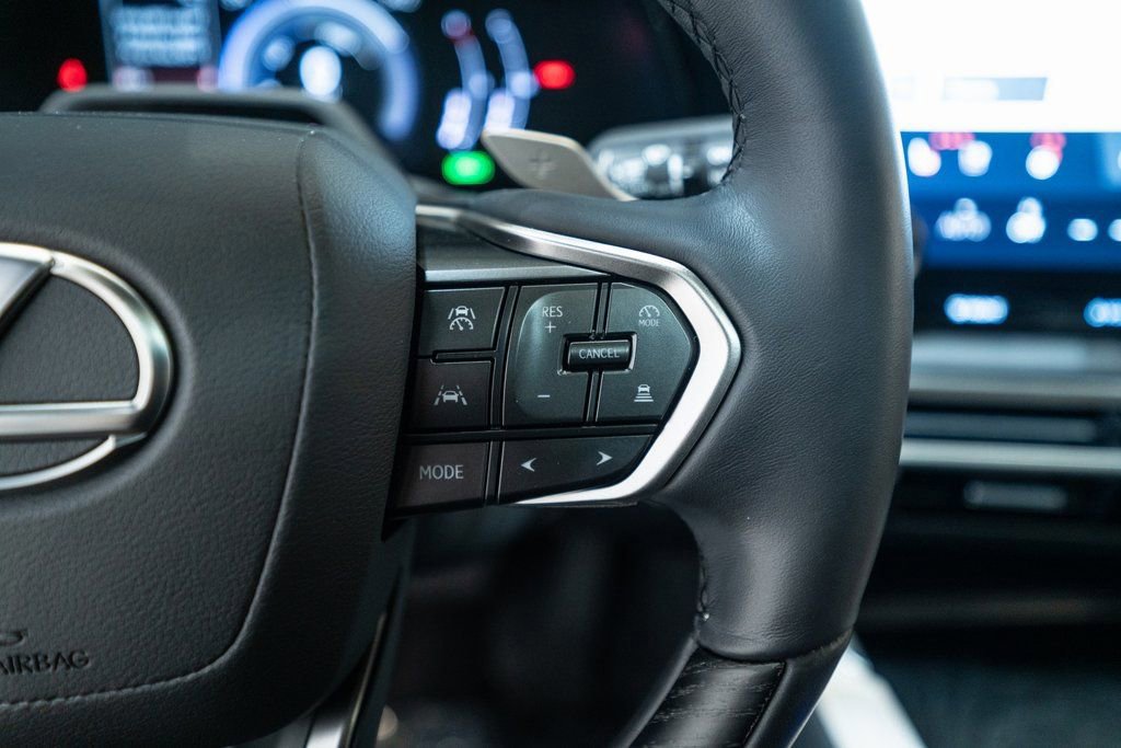 Used 2024 Lexus RX 350h image 20