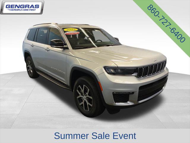 Certified 2025 Jeep Grand Cherokee L Limited w/ Trailer Tow Package AWD/4WD image 1
