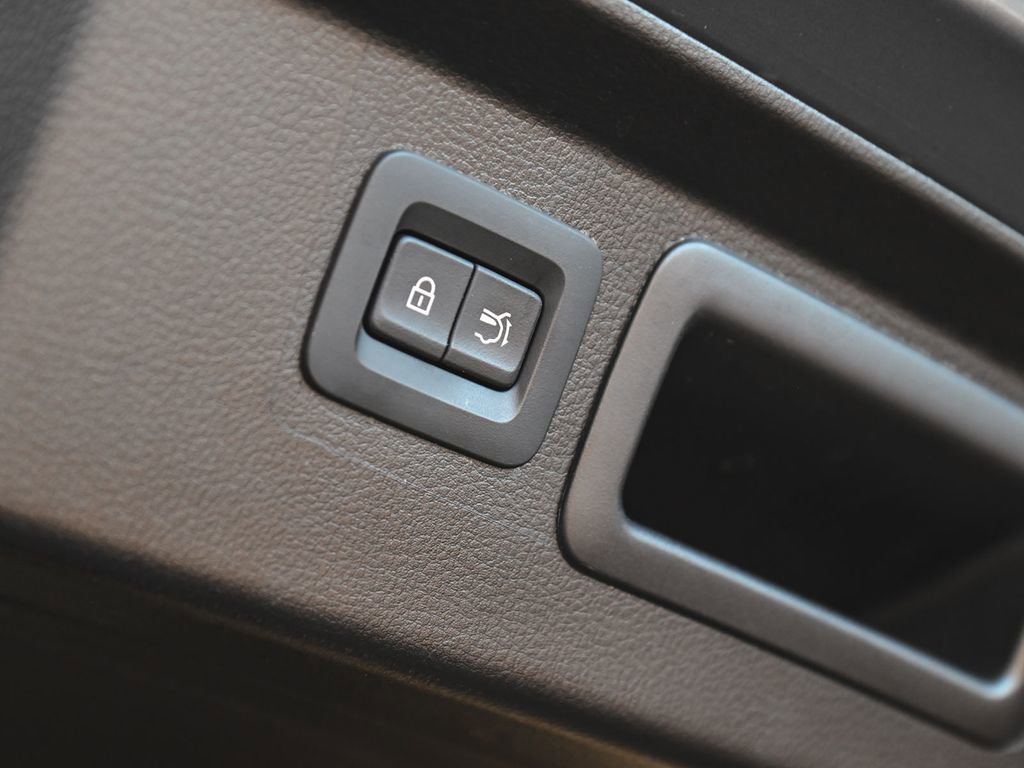 Used 2023 MAZDA CX-50 2.5 S w/ Accent Package image 37