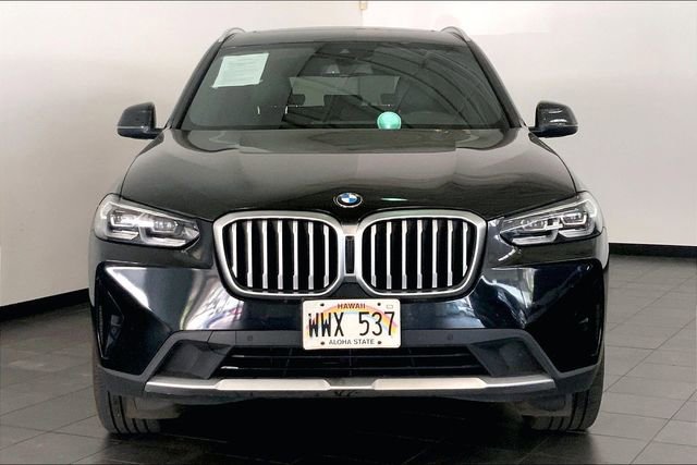 Used 2024 BMW X3 xDrive30i AWD/4WD image 3