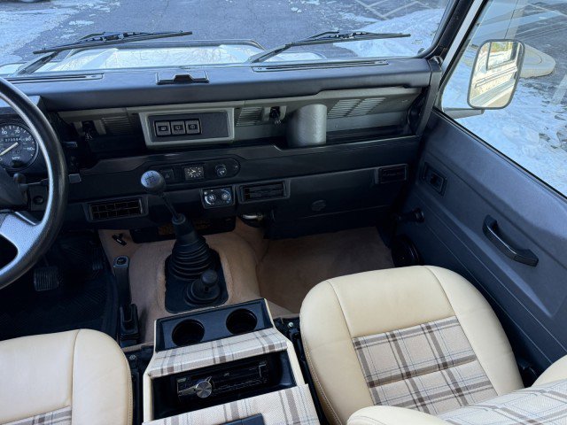 Used 1995 Land Rover Defender 90 image 36
