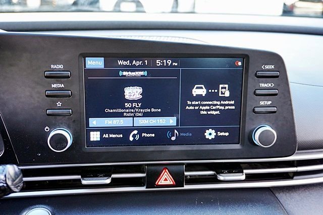 Used 2021 Hyundai Elantra SEL image 23