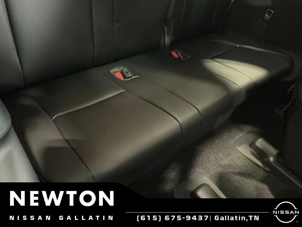 Used 2023 Toyota Highlander Platinum AWD/4WD image 26