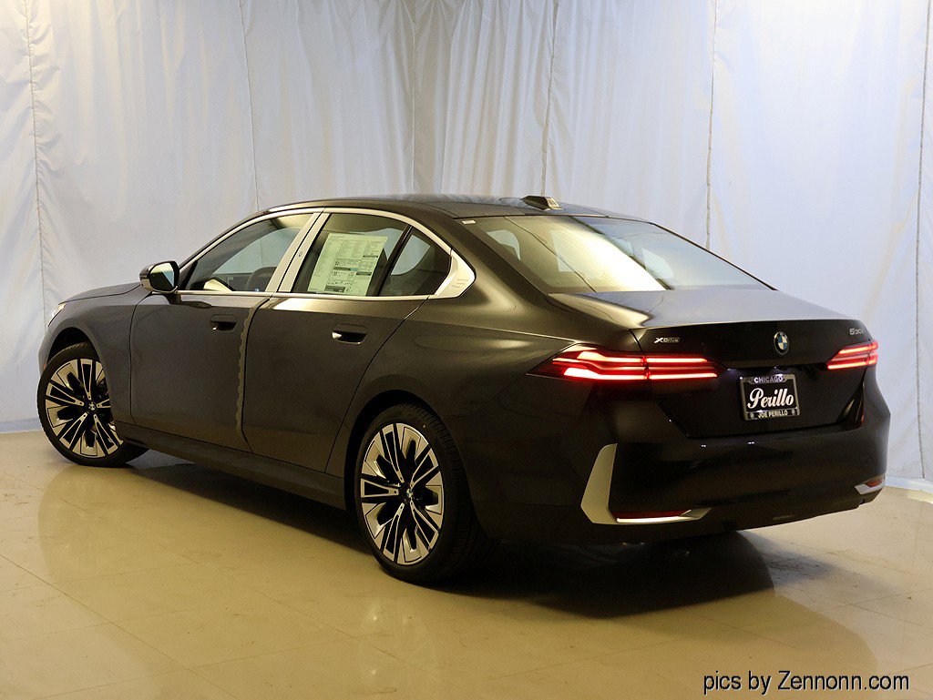 New 2026 BMW 530i xDrive w/ Premium Package AWD/4WD image 9