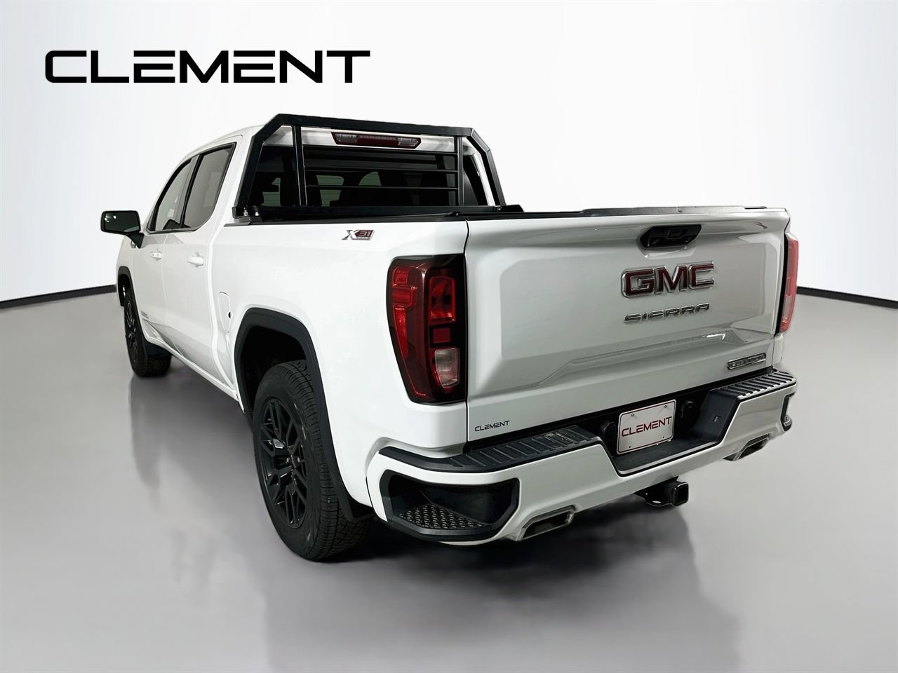 Used 2023 GMC Sierra 1500 Elevation AWD/4WD image 10