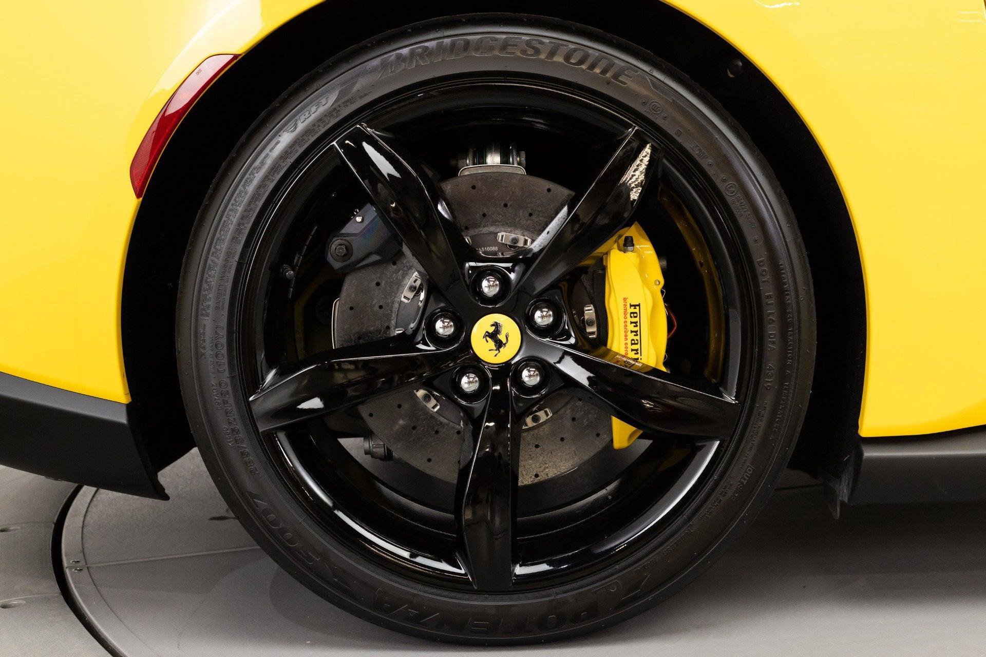 Certified 2020 Ferrari Portofino RWD image 24