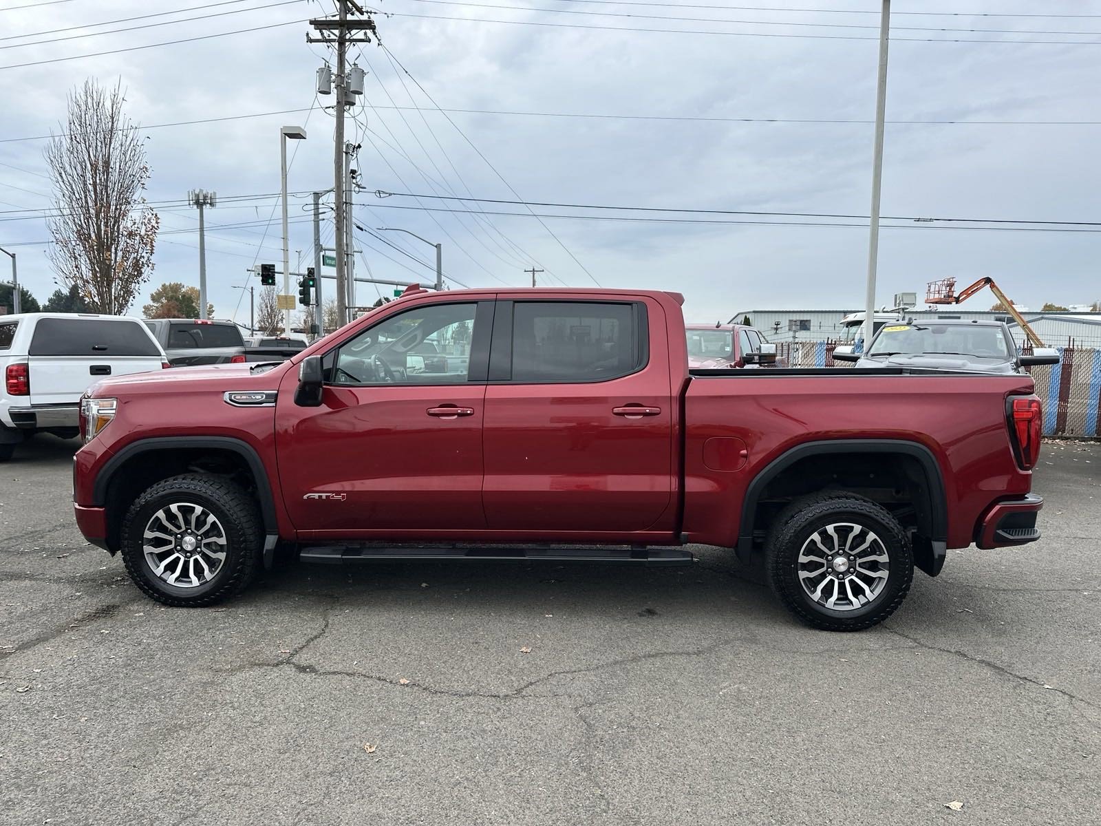 Used 2019 GMC Sierra 1500 AT4 w/ AT4 Premium Package image 2