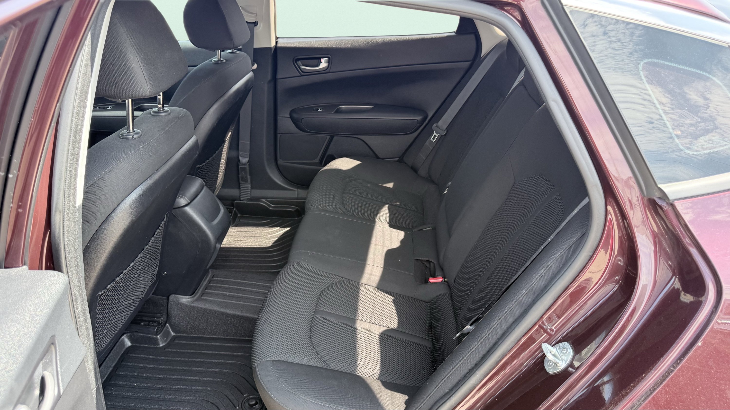 Used 2020 Kia Optima LX FWD image 25