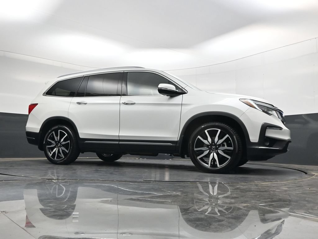 Certified 2022 Honda Pilot Touring image 32