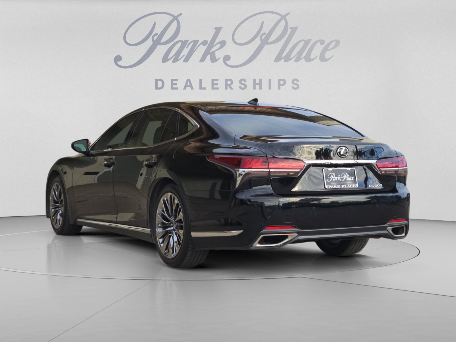 Used 2019 Lexus LS 500 w/ Interior Upgrade Package RWD image 3