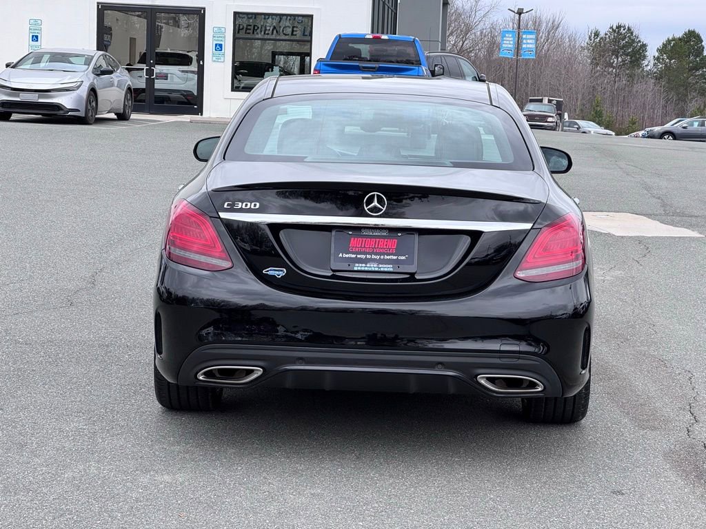 Used 2020 Mercedes-Benz C 300 Sedan image 4
