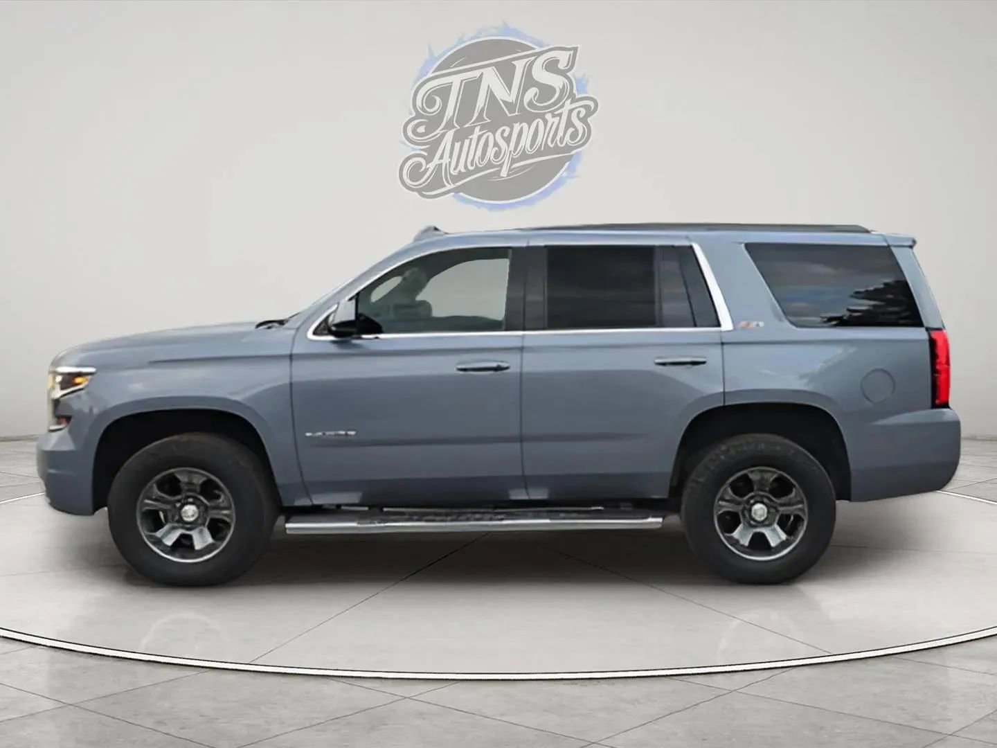 Used 2016 Chevrolet Tahoe LT w/ Luxury Package image 2