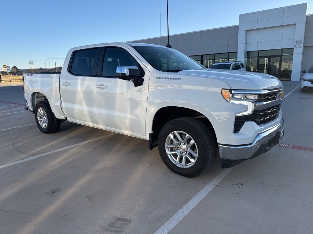 Used 2025 Chevrolet Silverado 1500 LT w/ Safety Package image 7