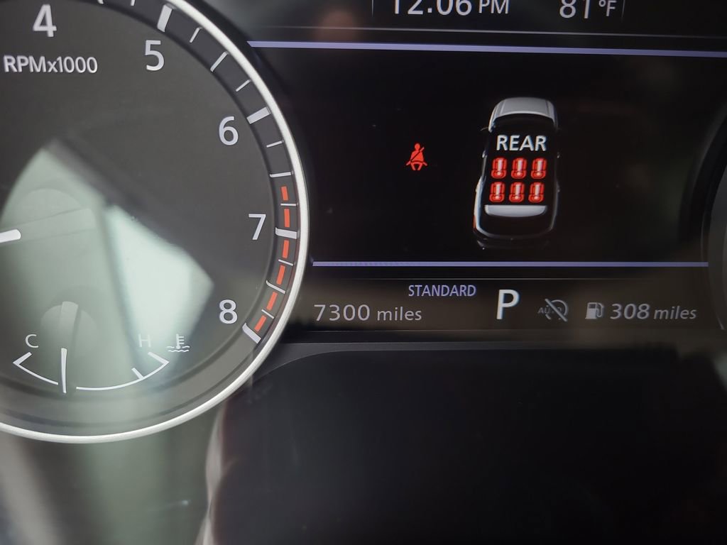 Certified 2025 Nissan Pathfinder SV image 30