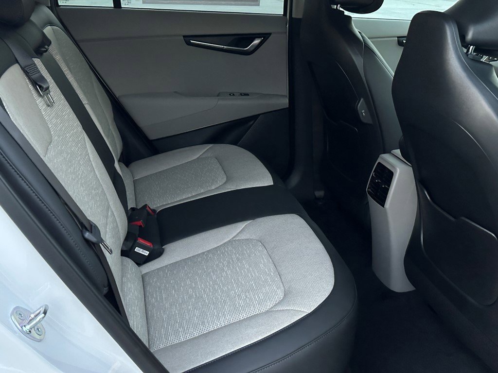 New 2025 Kia Niro Wave w/ Wave Preserve Package image 14