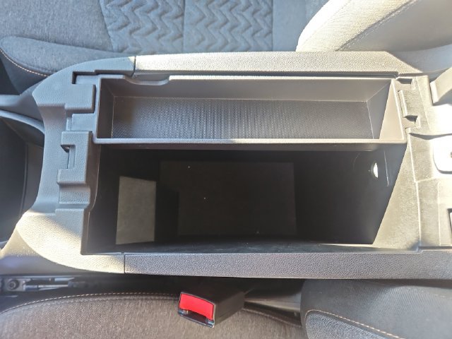 Used 2024 Chevrolet Equinox LT FWD image 25