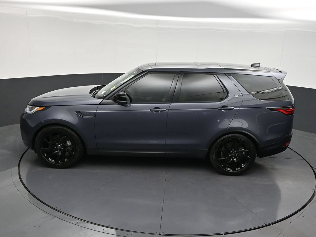 Used 2024 Land Rover Discovery S AWD/4WD image 15