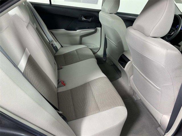 Used 2013 Toyota Camry LE image 12