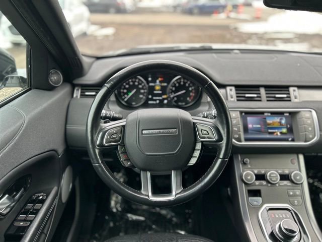 Used 2019 Land Rover Range Rover Evoque Landmark Edition image 21