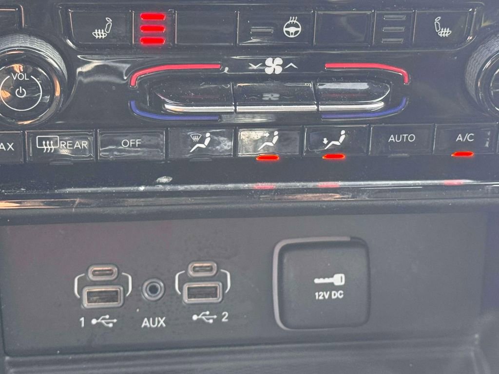 Used 2024 Jeep Grand Cherokee L Laredo image 22