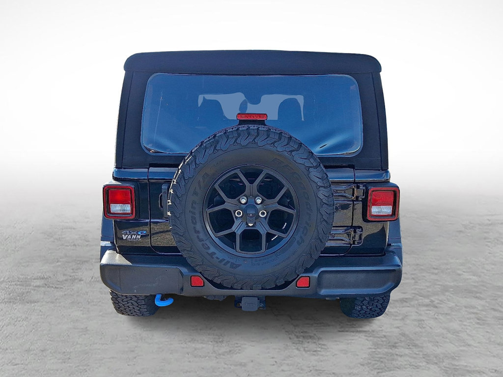 Used 2024 Jeep Wrangler Unlimited image 4