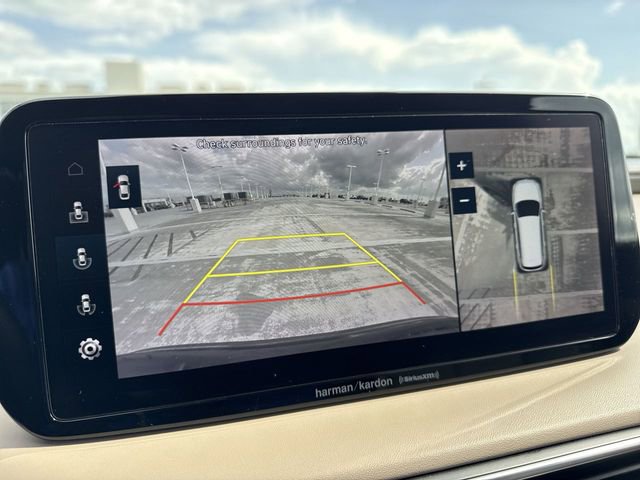 Used 2022 Hyundai Santa Fe Limited FWD image 17