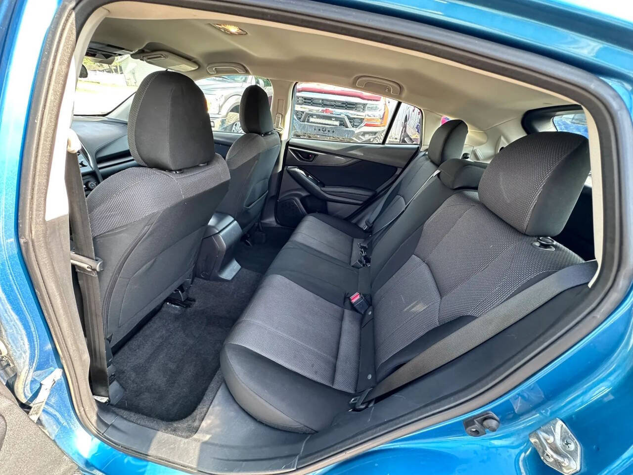 Used 2018 Subaru Impreza 2.0i Premium w/ Eyesight & BSD & Rcta AWD/4WD image 11